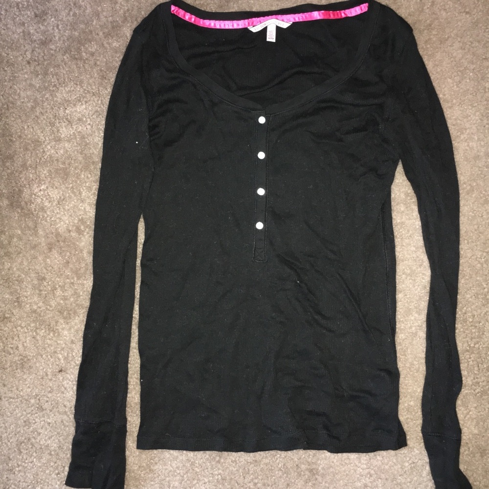 victoria’s secret thermal sleep shirt size M